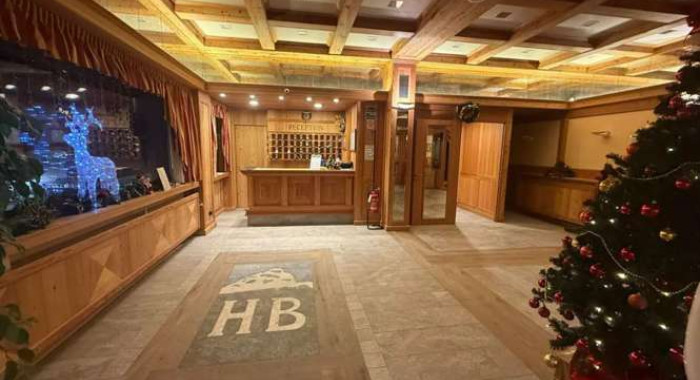 Hotel Breuil, Cervinia ski chalet, image 2